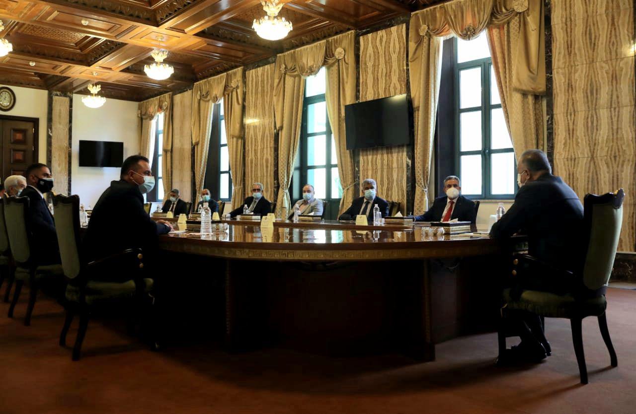 رئيس مجلس الوزراء السيد مصطفى الكاظمي يستقبل وفد نقابة أطباء العراق