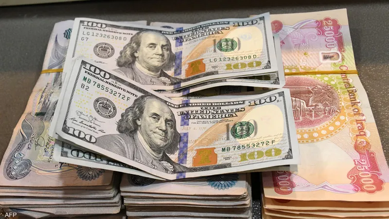 ارتفاع طفيف بسعر صرف الدولار في بورصة بغداد