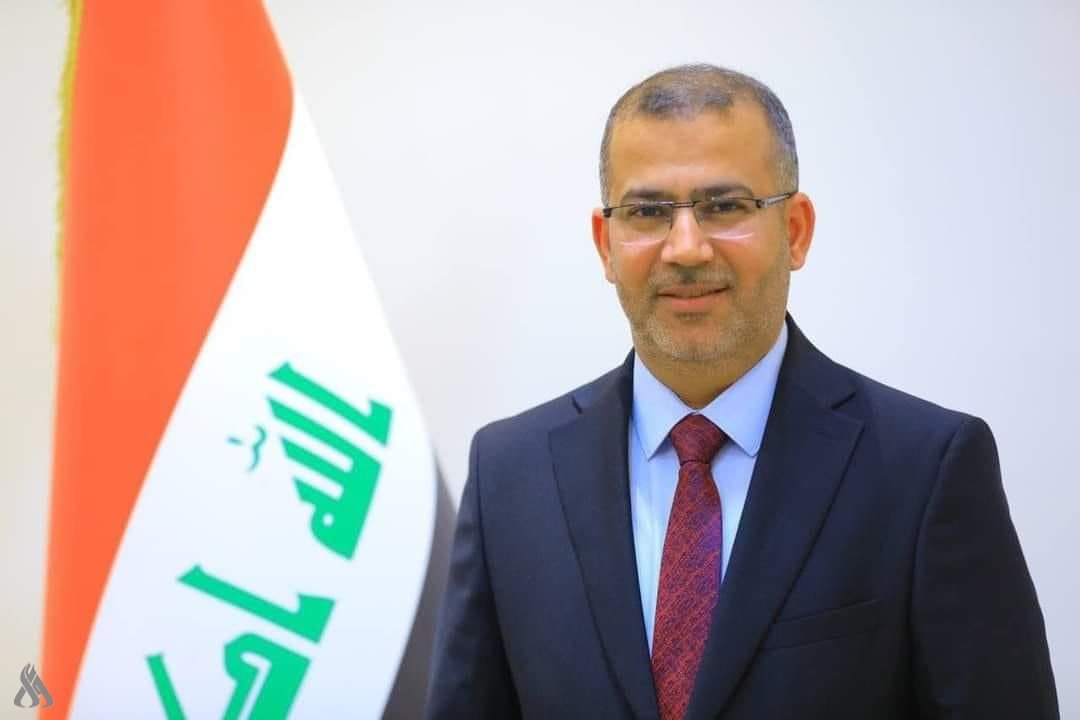 بالوثيقة :محافظ المثنى يجري تغييرات إدارية